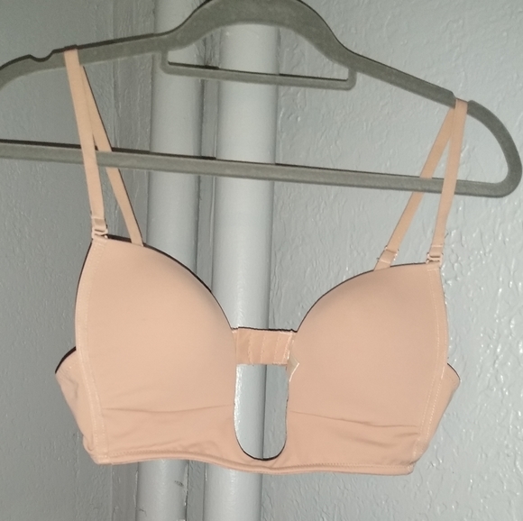 Fashion Forms Intimates & Sleepwear Very Lowcut Bra For Plunging
